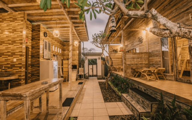 Pange Hostel Lembongan