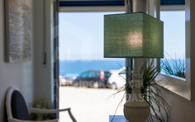 Ribas Apartment by Acasadascasas