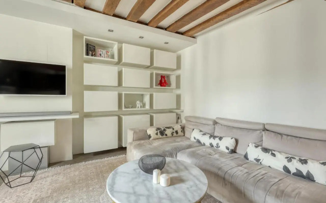 Large and Modern 1Brd Flat at Lovely Saint Germain