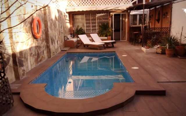 Apartment with 3 Bedrooms in Madrid, with Shared Pool