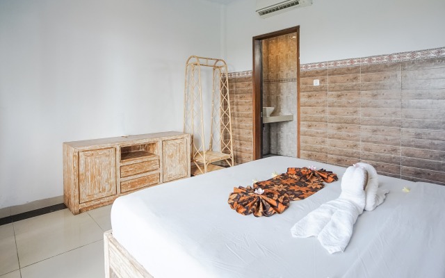 Agung Homestay Canggu By Zuzu