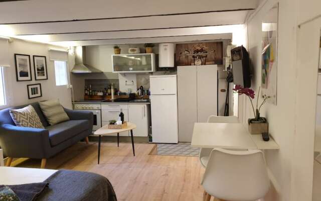 New Studio Just Renovated Center BCN