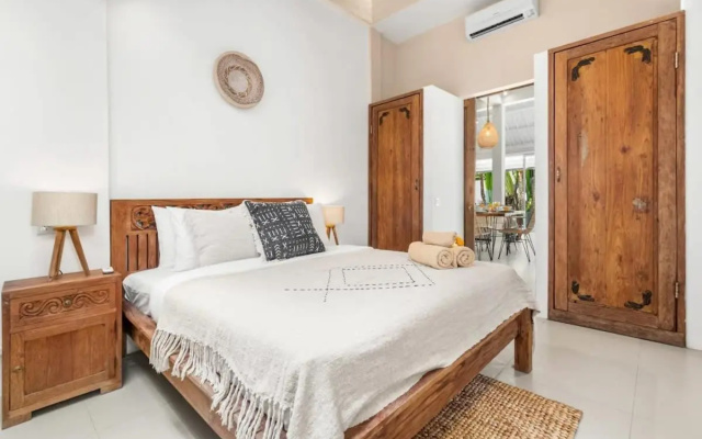 Villa New York - 4 BDR Pool Luxury Villa, next to The Forge Bali – Guest Rooms – Kerobokan Kelod