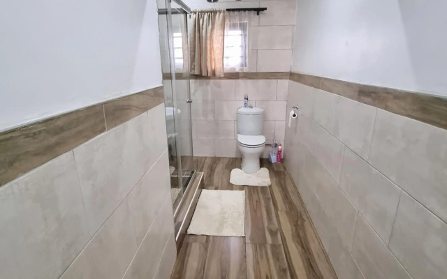 Mwaiseni Maisonettes apartments