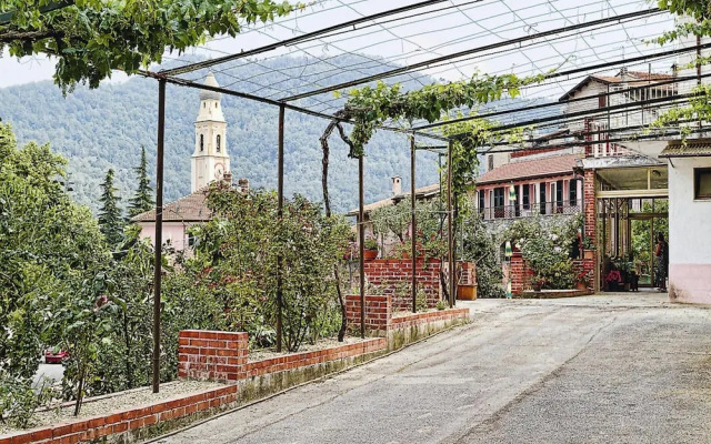 Apartment in Castellaro With Communal Pool-formerly TUI Ferienhaus