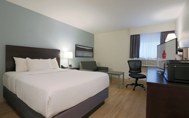 Canad Inns Destination Centre Windsor Park