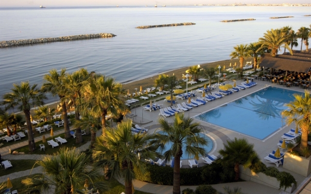 Palm Beach and Bungalows Larnaca