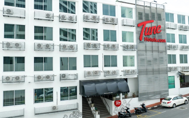 Tune Hotel - Waterfront Kuching