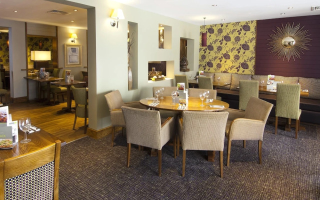 Premier Inn Bristol Cribbs Causeway - M5 J17
