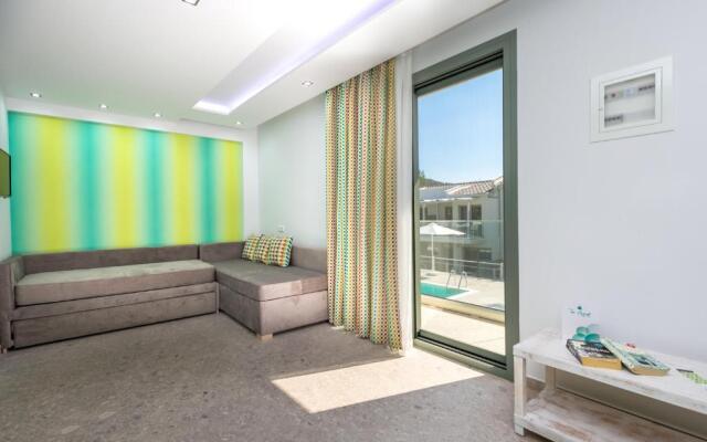 The Elegant Apartments