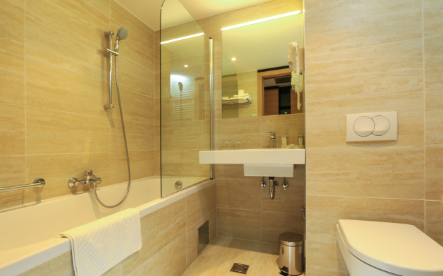 Aminess Younique Liburna Hotel