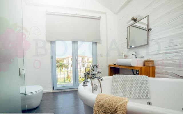 Aspasia House Hotel