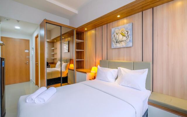 Cozy Living Studio At Evenciio Apartment Margonda Near Ui