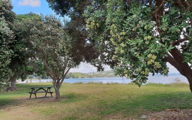 Stanmore Bay Beach House