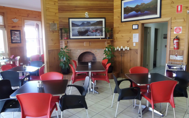 Sheffield Motor Inn
