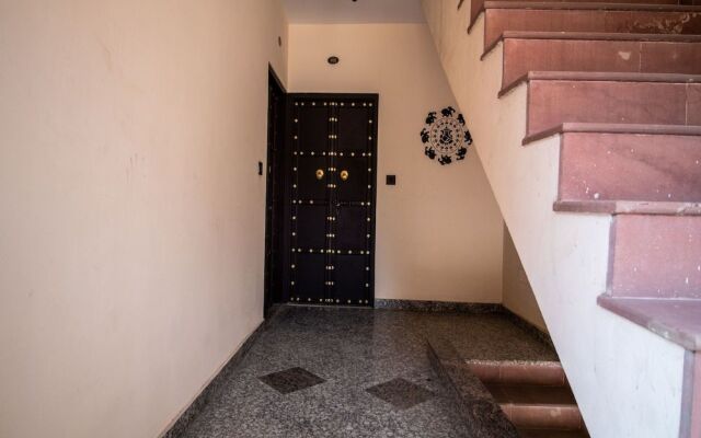 OYO 14537 Hotel Amer Haveli