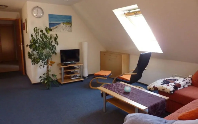 Beautiful Apartment near Forest in Ahrenshagen