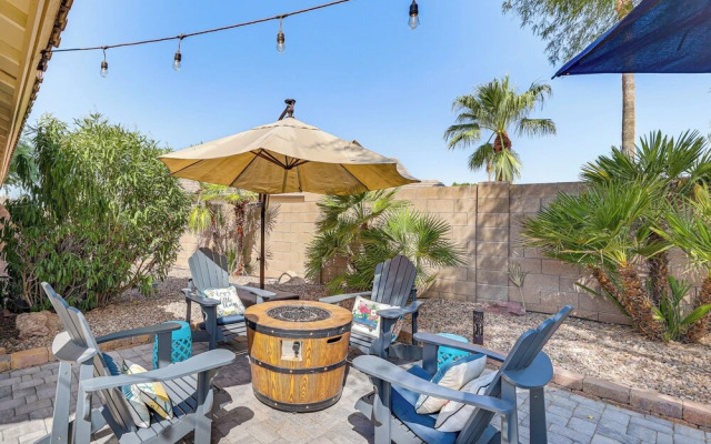 Centrally Located Gilbert Home: Patio & Grill!