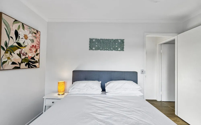 Pet-friendly Private Retreat With Large Backyard – Guest Rooms – Surf Beach