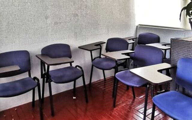 Kadiköy Suite