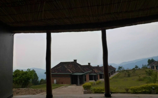 Nyungwe Top View Hotel