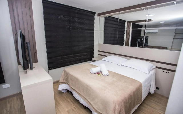 Studio com Cama e Sofá-Cama de Casal - ALL2011