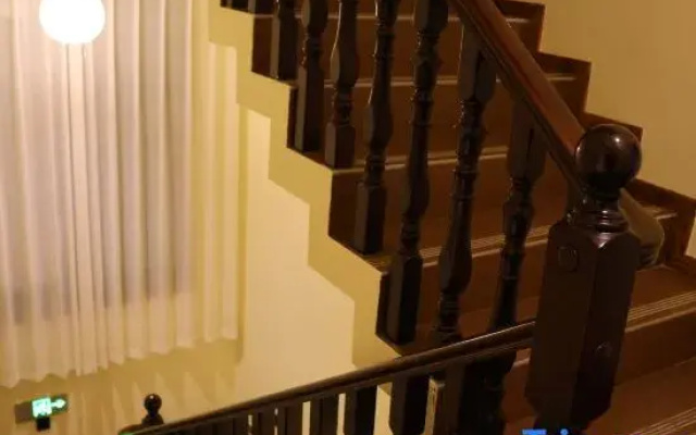 Houjiefang Homestay (Border City Chatong Scenic Area)