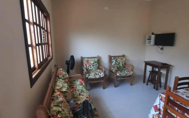 Lindo Apto Ubatuba a 300 metros Praia Sape