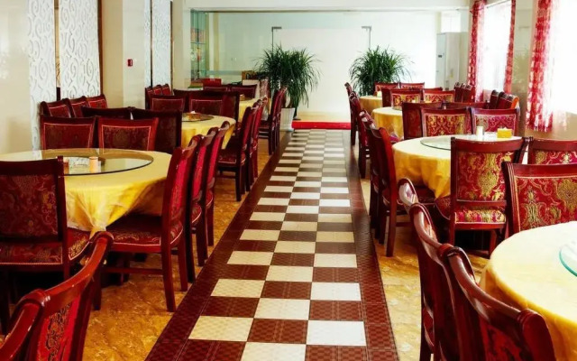 Century Sunshine Hotel