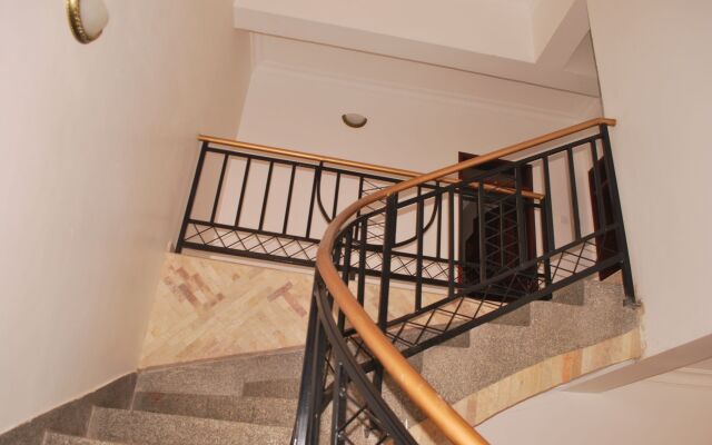 Mowicribs Hotel & Spa