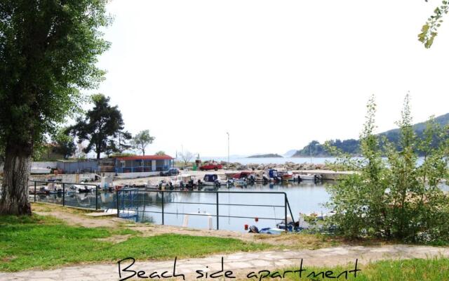 Beach Side Apart I