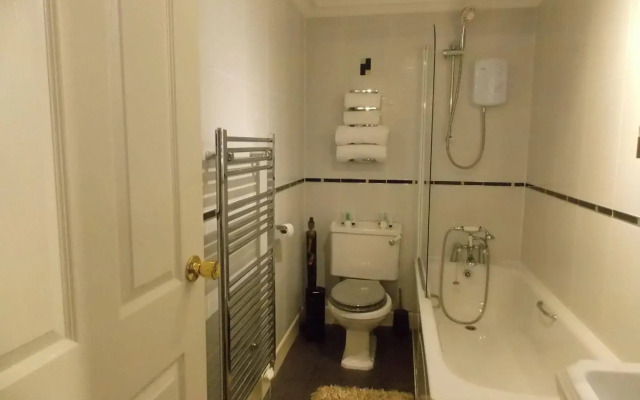 High Cliff Guest House