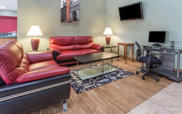 Super 8 Motel - Elgin