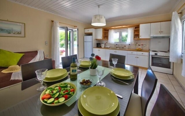 Nyktelia Holiday Villa