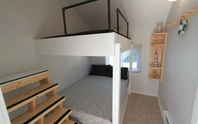 Plovers Cove Cottage