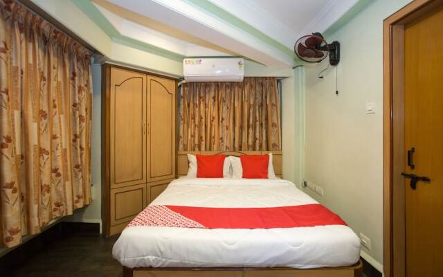 OYO 11499 Hotel Padma Krishna