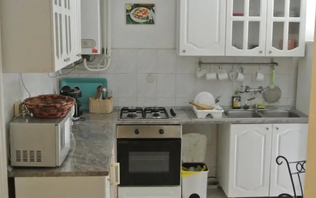 Italian Blaha Boulevard