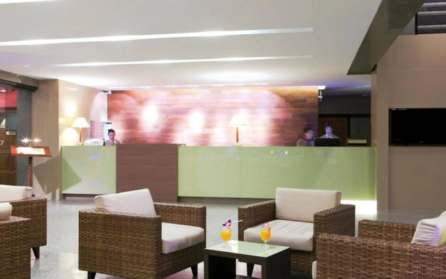 Bangkok Inter Place Hotel
