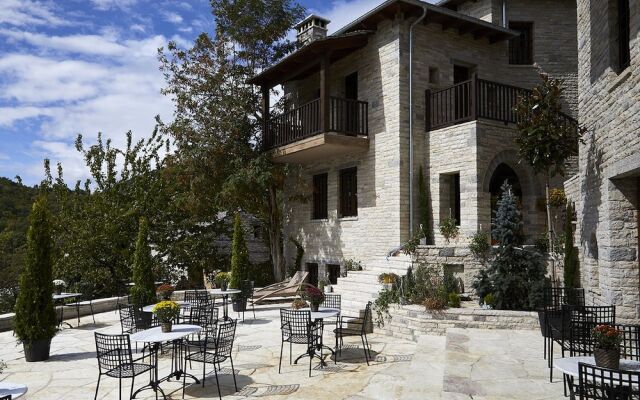 MounTrace Suites & Spa