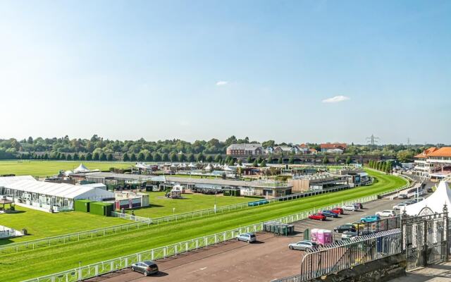 The Racecourse Penthouse