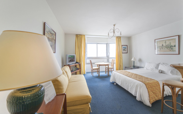 Royal Regency Paris Vincennes