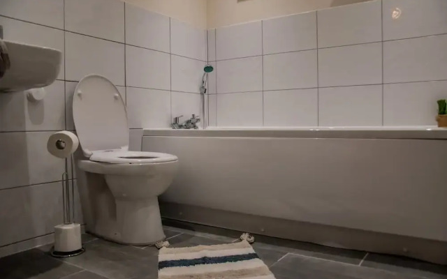 BV Lush Apartment At Conditioning House Bradford