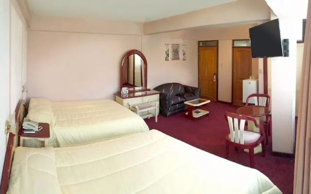Americana Hotel