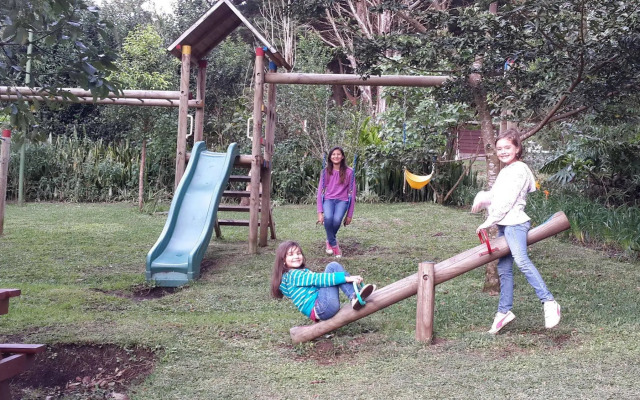 Los Pinos Cabanas y Jardines