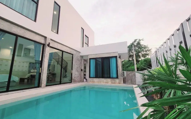 Gina Poolvilla89 Pattaya-Bangsaray beach