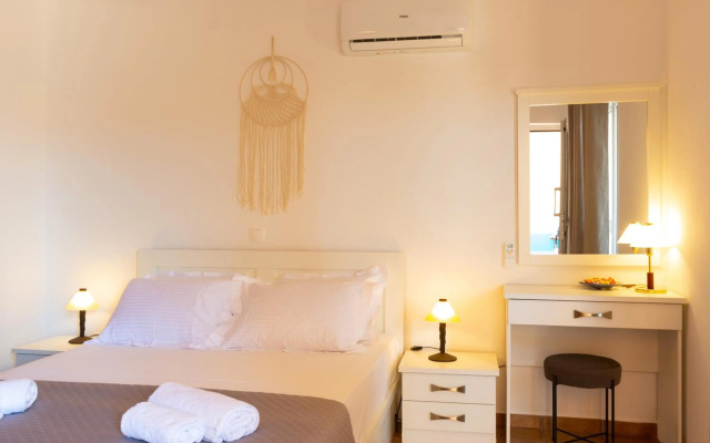 Elounda Anemelia Apartments