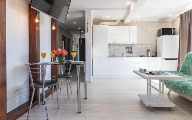 LovelyHome 39 (Lovelyhome 39) on Tchaikovsky Street 58