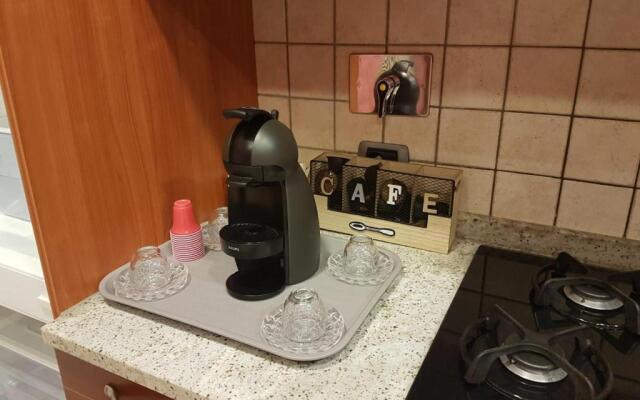 Bella casa vicino alla grotta giusti.