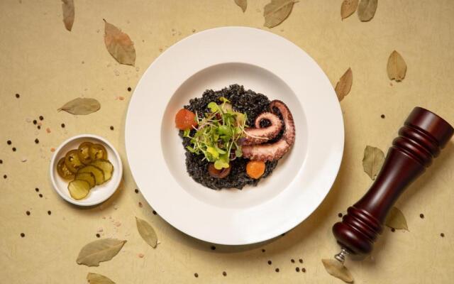 Utop Ubless Hotel Jeju Hamdeok