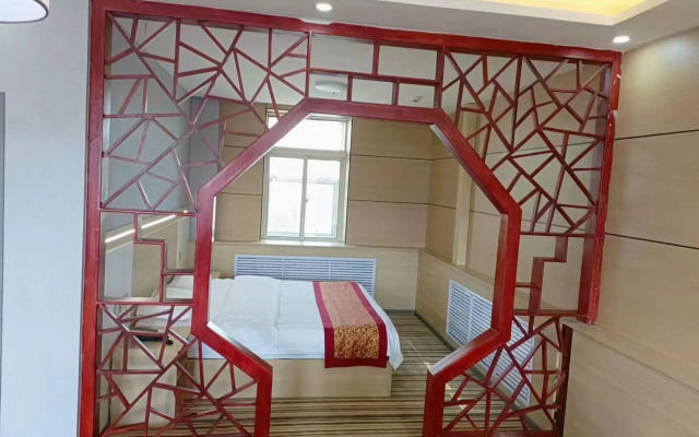 Huolin Gol Qianlong Hotel